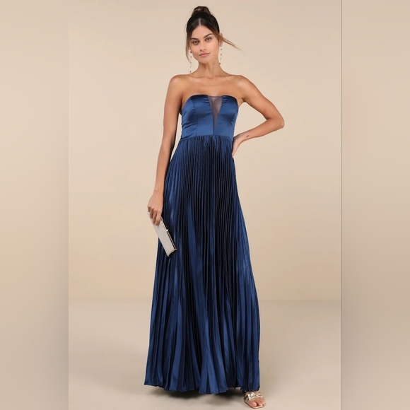 Lulus Perfected Elegance Navy Blue Satin Pleated Strapless Maxi Dress M Wedding - Picture 2 of 9